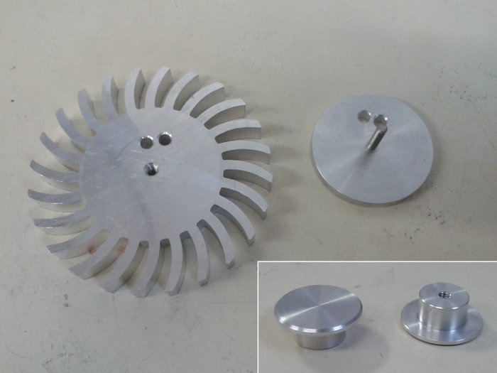 1.jpg (121.38 KiB) 18339 mal betrachtet Die vorbereiteten Aluteile.